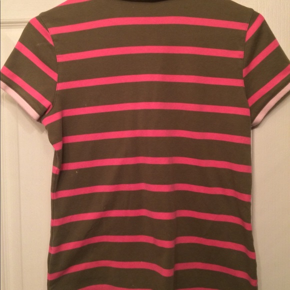 Women’s Vintage IZOD shirt - Picture 2 of 3